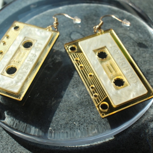 NEW Acrylic Cassette Tape fun retro gold Earrings - Picture 3 of 8